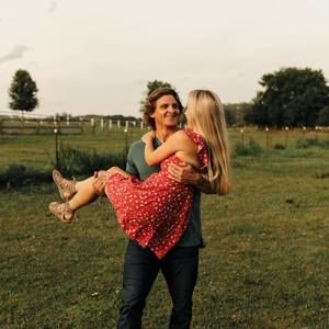 Meet your Posher, Alexandra